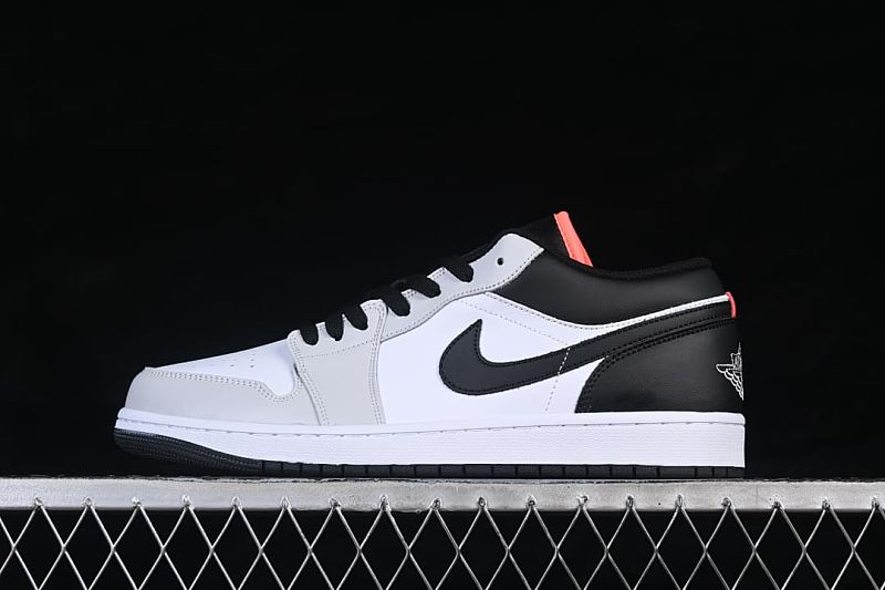 Air Jordan 1 Low White/Grey/Black Swoosh