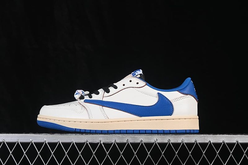 Travis Scott x Air Jordan 1 Low OG AJ1 Reverse Swoosh Low-top Full Grain Leather