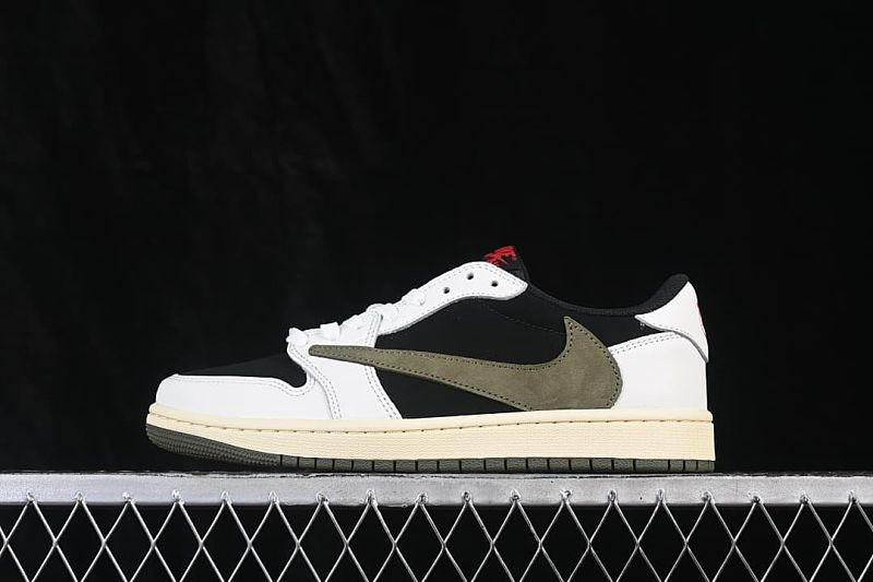 Travis Scott x Air Jordan 1 Low OG AJ1 Reverse Swoosh Low-top Full Grain Leather