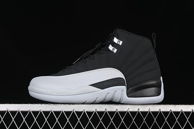 Air Jordan 12
