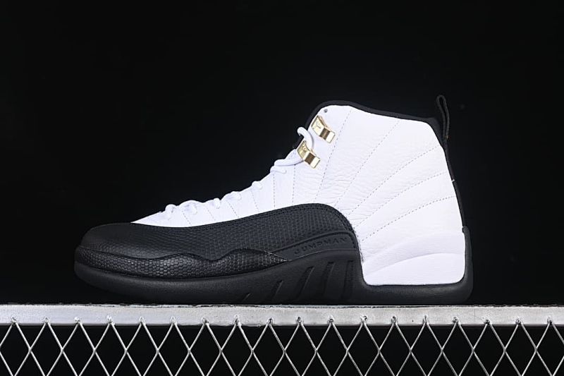 Air Jordan 12 Retro