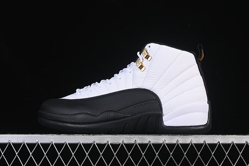 Air Jordan 12 Retro
