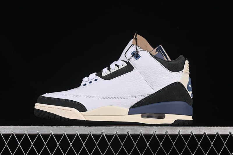 Air Jordan 3 Retro OG SP