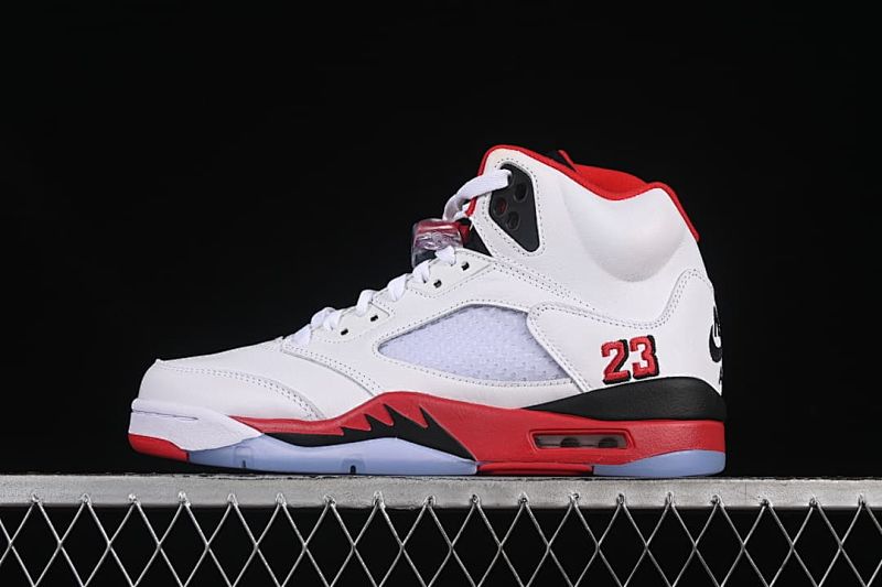 Air Jordan 5 Retro