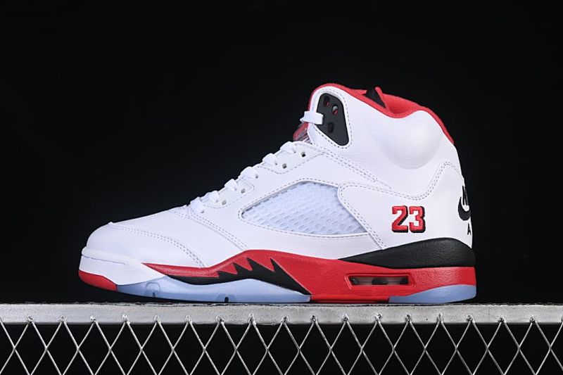 Air Jordan 5 Retro