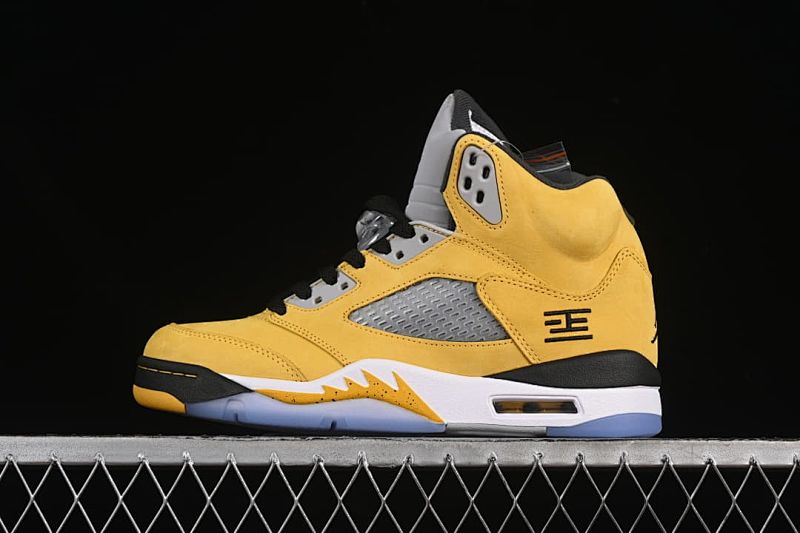 Air Jordan 5 Retro