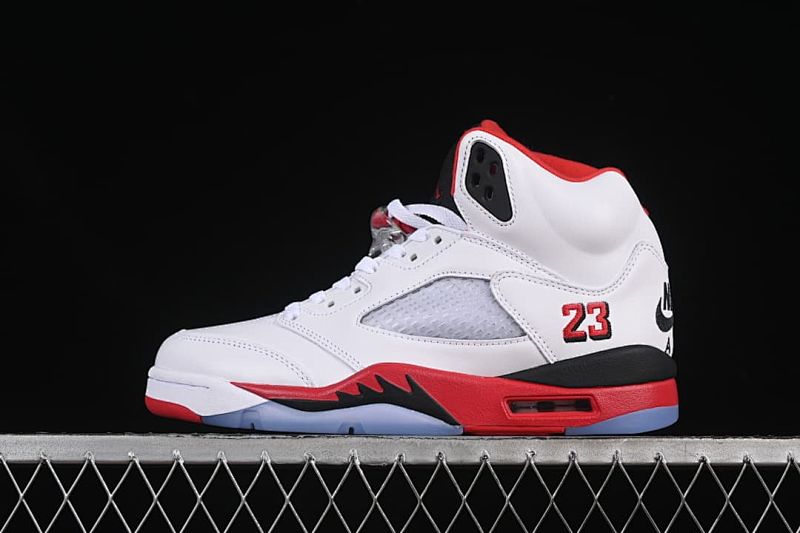 Air Jordan 5 Retro