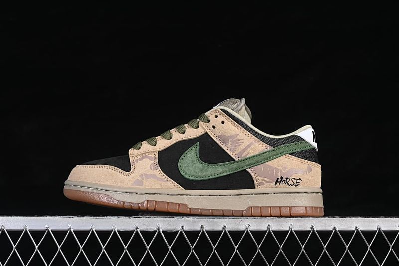 HJ0367-200-2 04.jpeg SB Dunk Low Khaki/Black/Green
