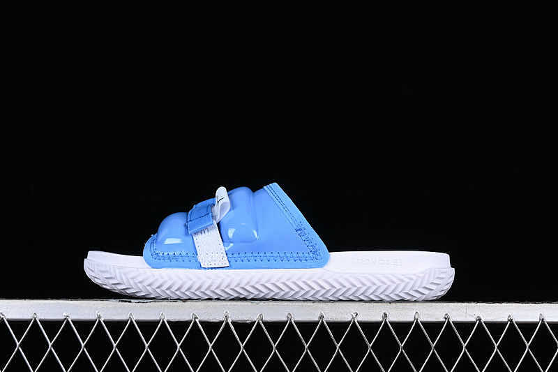 Air Jordan Play Slide