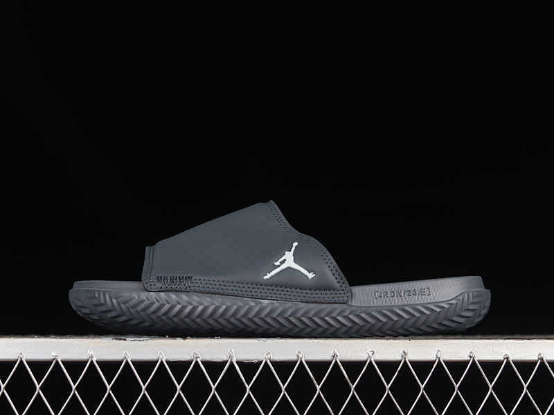Air Jordan Play Slides