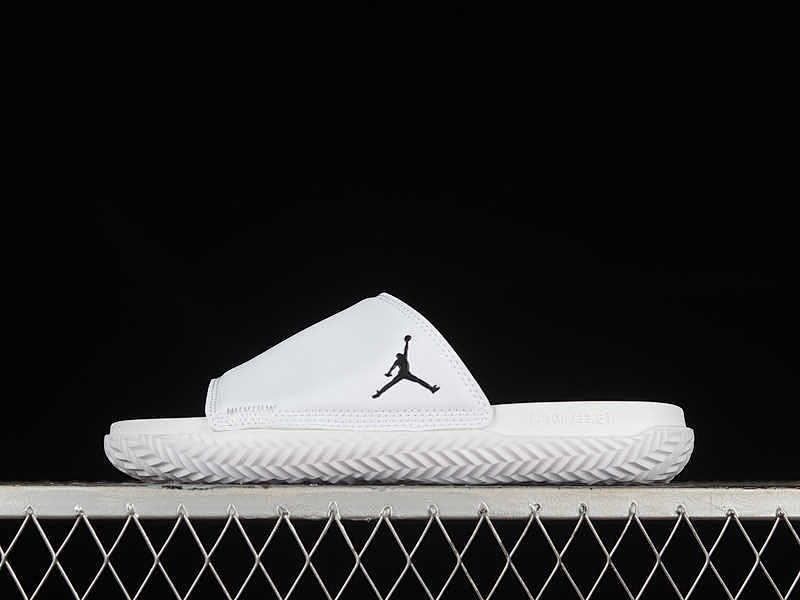 Air Jordan Play Slides