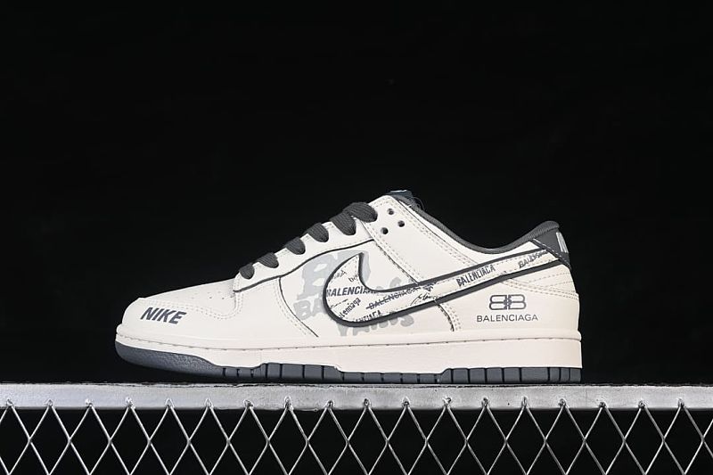 Nike SB Dunk Low Supreme White Grey