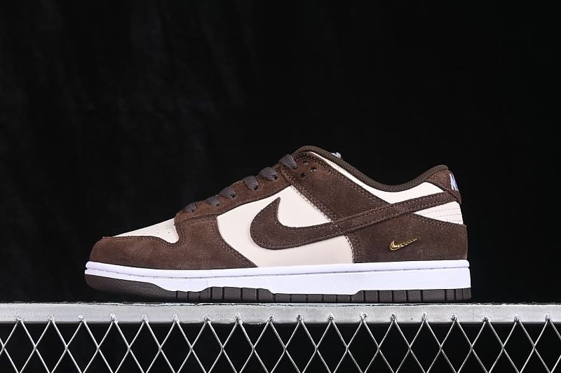 SB Dunk Low Year of the Horse Brown