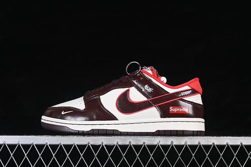 SB Dunk Low Year of the Horse Beige/Brown