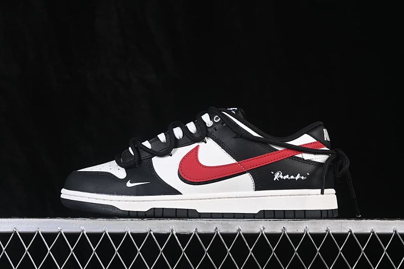 Nike SB Dunk Low Black/White/Red