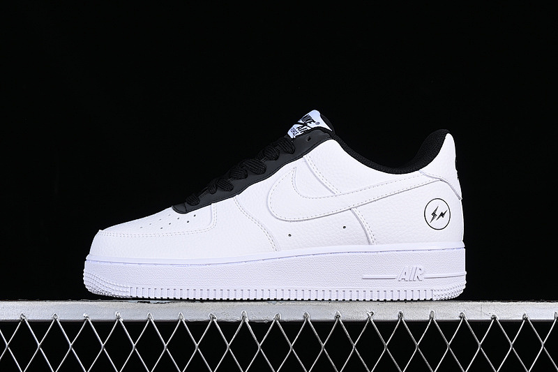 TT0801-601 04.jpeg Fragment Design x Nike Air Force 1 Low White/Black