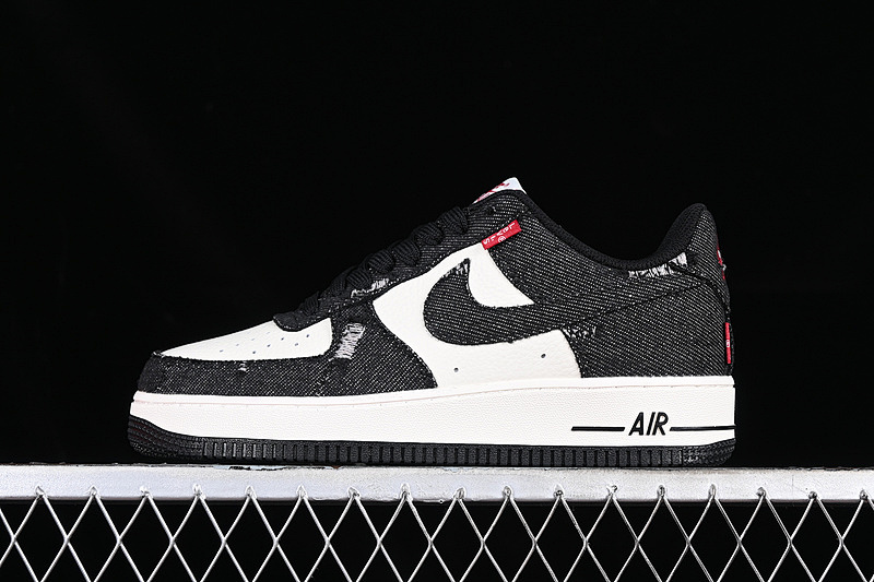 VT5698-567 04.jpeg Levi's x Nike Air Force 1 '07 Low Denim
