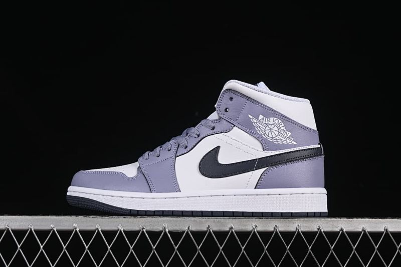 Air Jordan 1 Mid Haze Purple