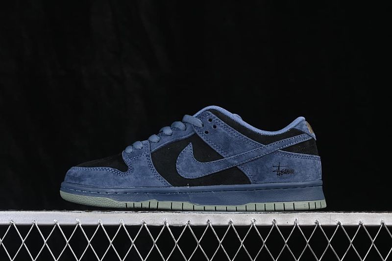 Nike SB Dunk Low Smoky Blue