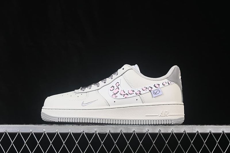 Nike Air Force 1 '07 Low Milk Grey Leopard