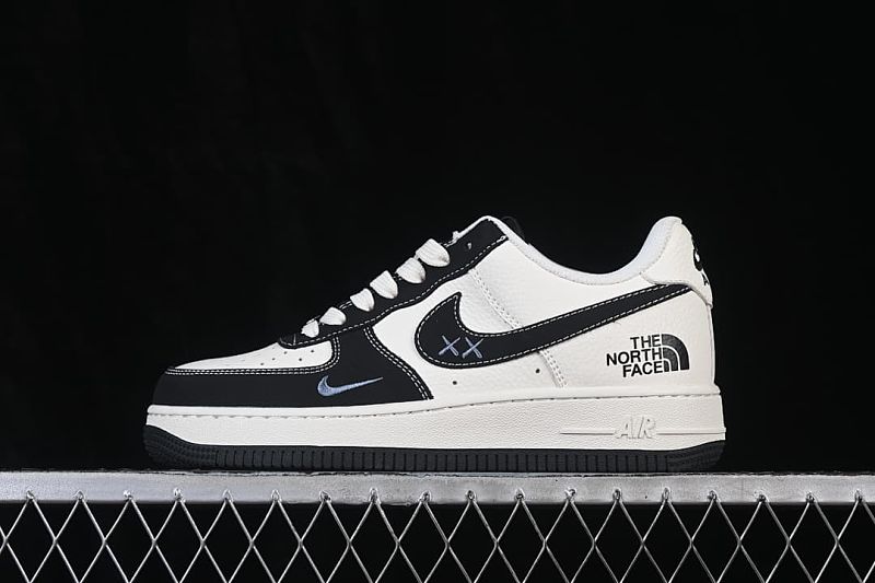 Air Force 1 '07 Low White/Black