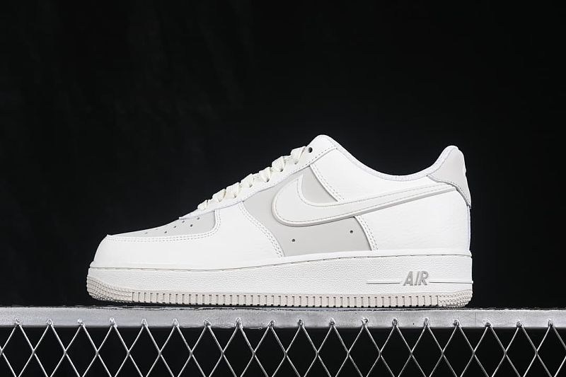 Air Force 1'07 Low Casual Skate Shoes