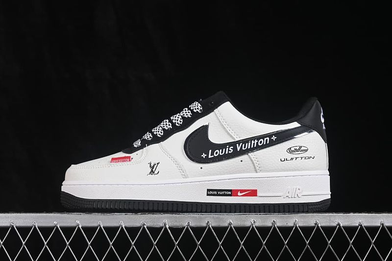 Air Force 1'07 Low Casual Skate Shoes
