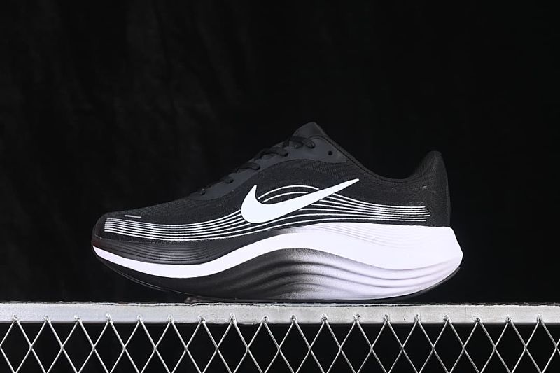 Journey Run Cushioned Non-slip Durable Low-top Casual Running Shoes