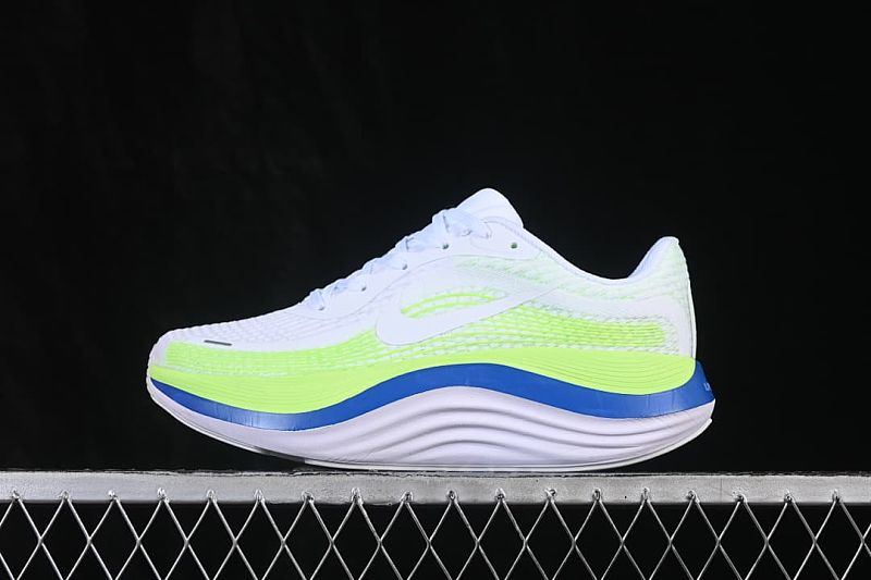 Journey Run Cushioned Non-slip Durable Low-top Casual Running Shoes