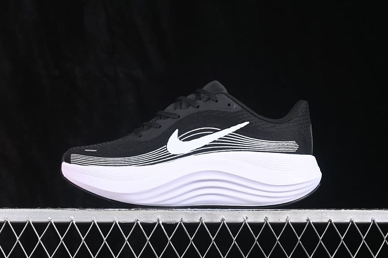 Journey Run Cushioned Non-slip Durable Low-top Casual Running Shoes