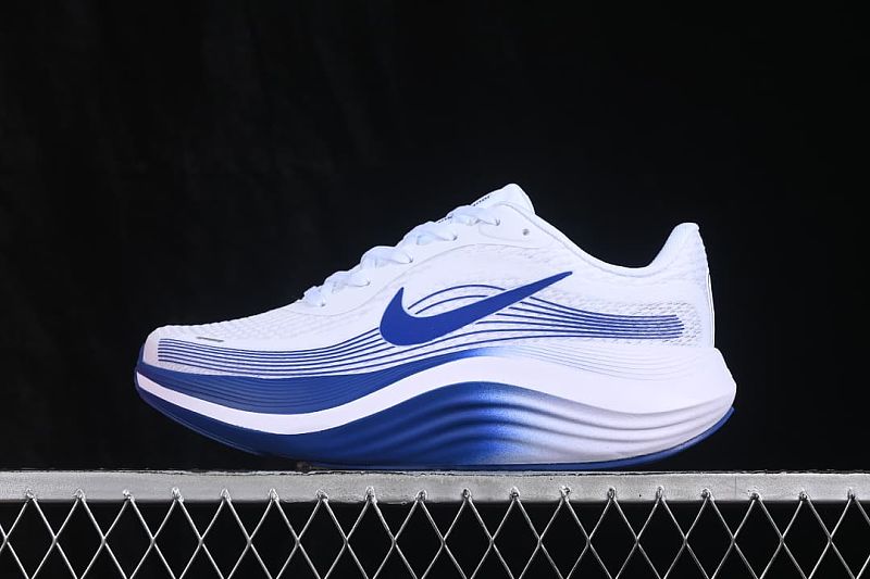 Journey Run Cushioned Non-slip Durable Low-top Casual Running Shoes