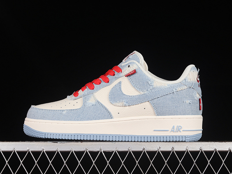 Levi's x Nike Air Force 1 '07 Low Denim