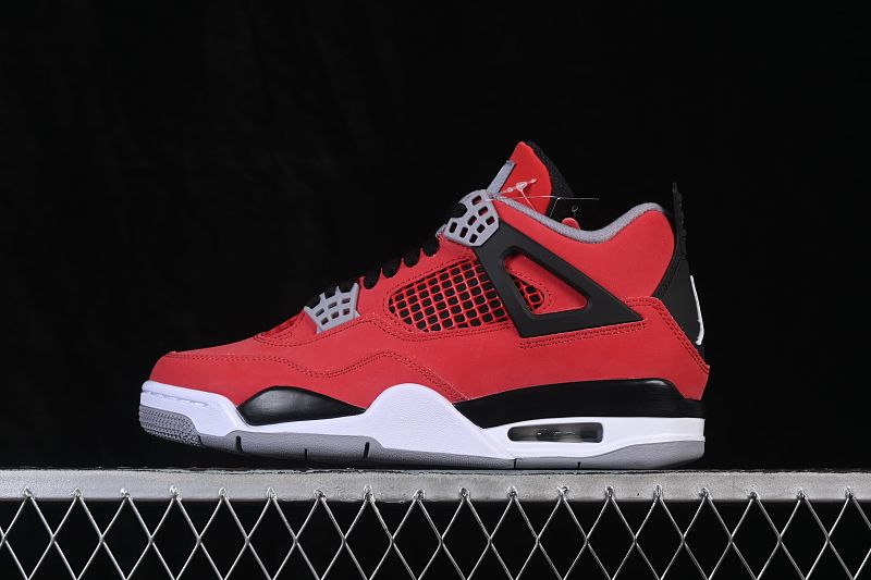 Air Jordan 4 Toro