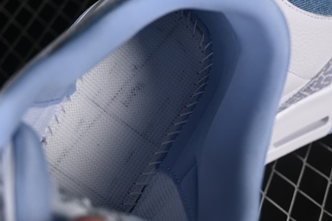 Air Jordan 3