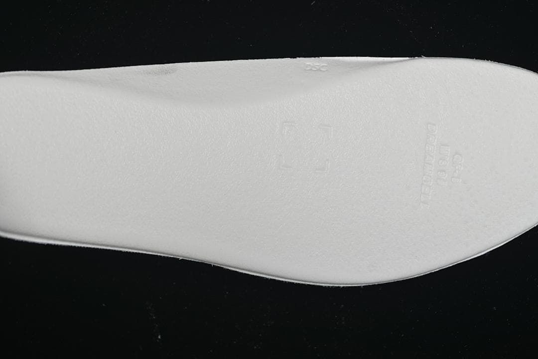 DA3595-001 06.jpeg Fragment Design x Air Jordan 3 AJ3 Lightning