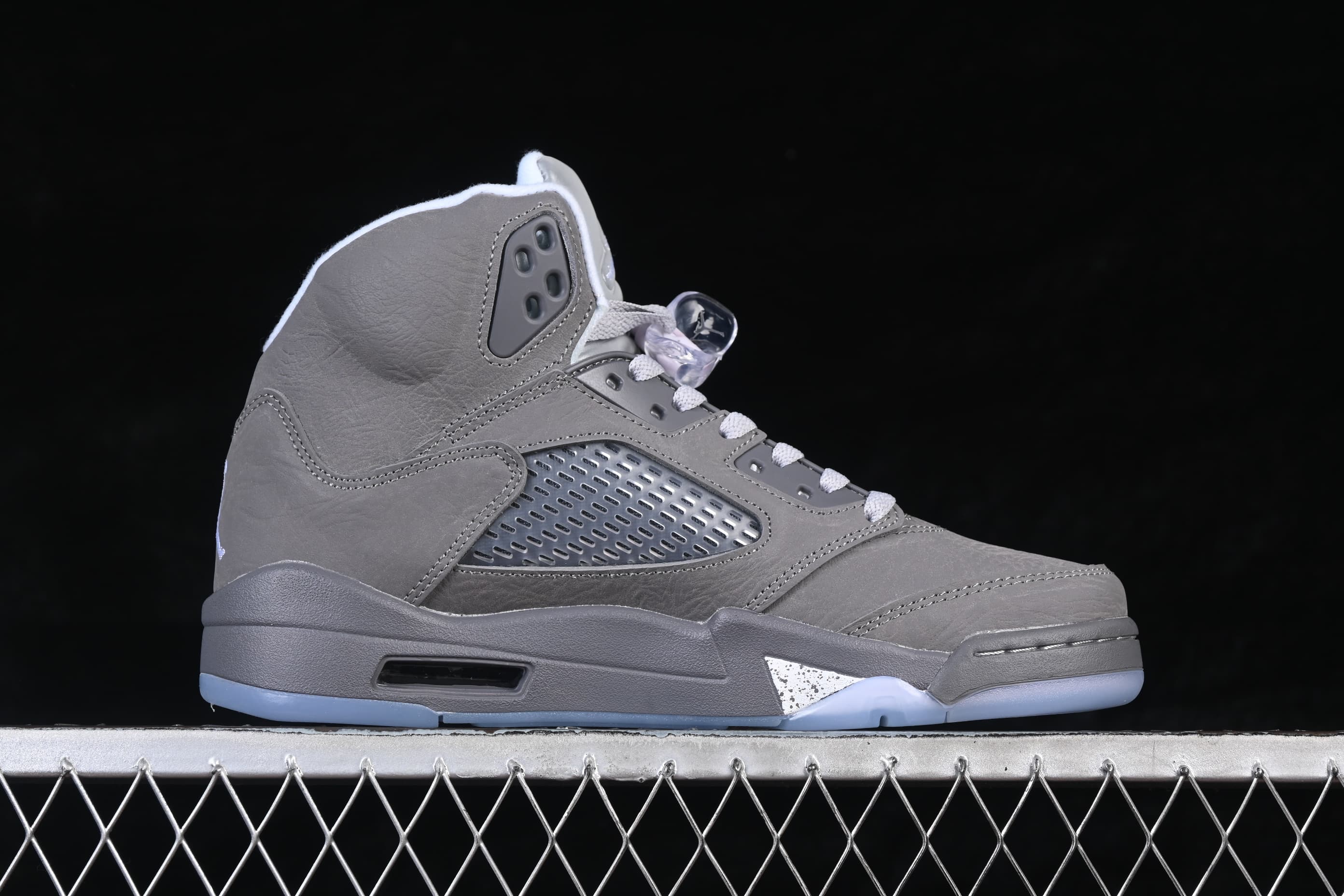 Air Jordan 5 Wolf Grey