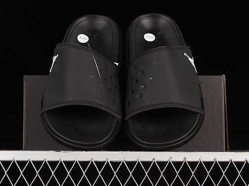 Air Jordan Play Slides