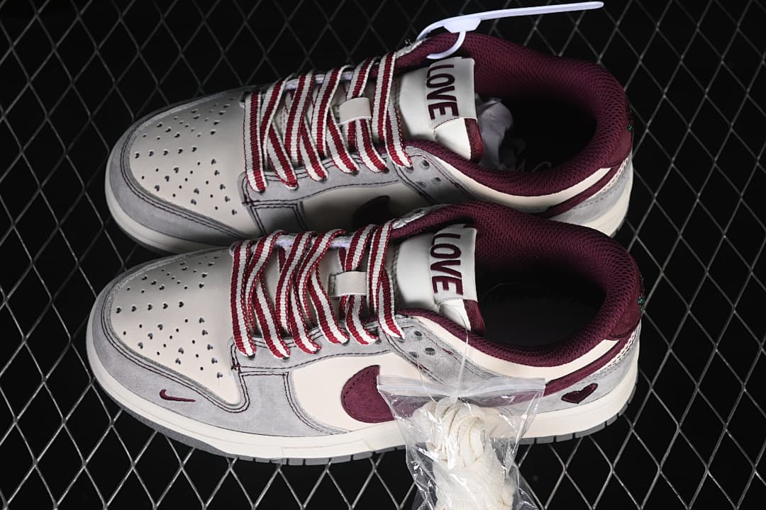SB Dunk Low Valentine's Day Limited Tian Ruo You Qing Low-top Casual Skate Shoes