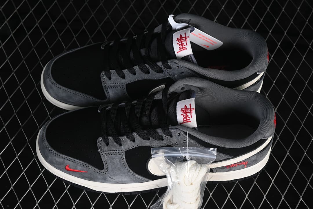 SB Dunk Low Stussy Collaboration Low-top Casual Skate Shoes