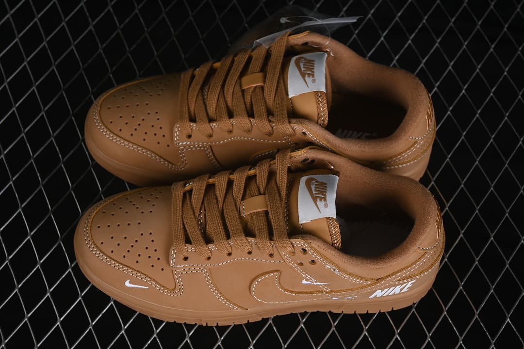 SB Dunk Low Caramel Anniversary Low-top Casual Skate Shoes