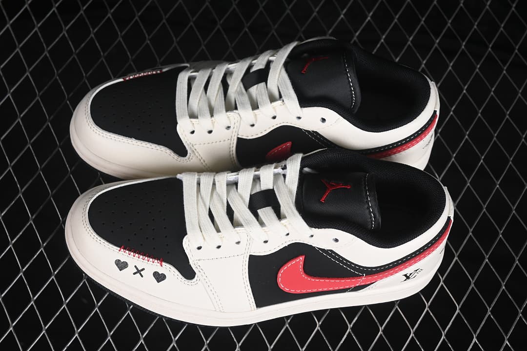Air Jordan 1 Low OG SP Heart Stitch