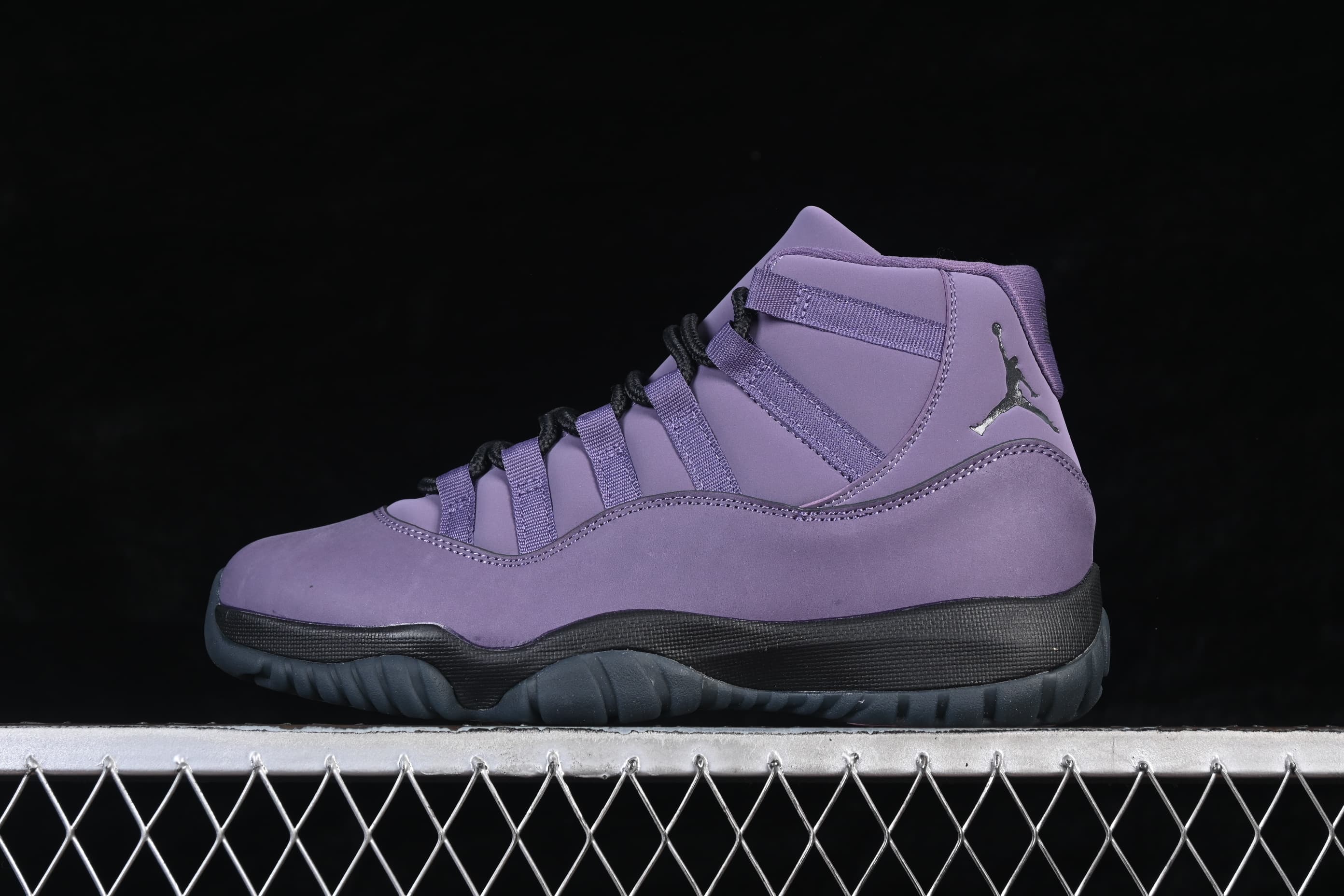 Air Jordan 11 Canyon Purple