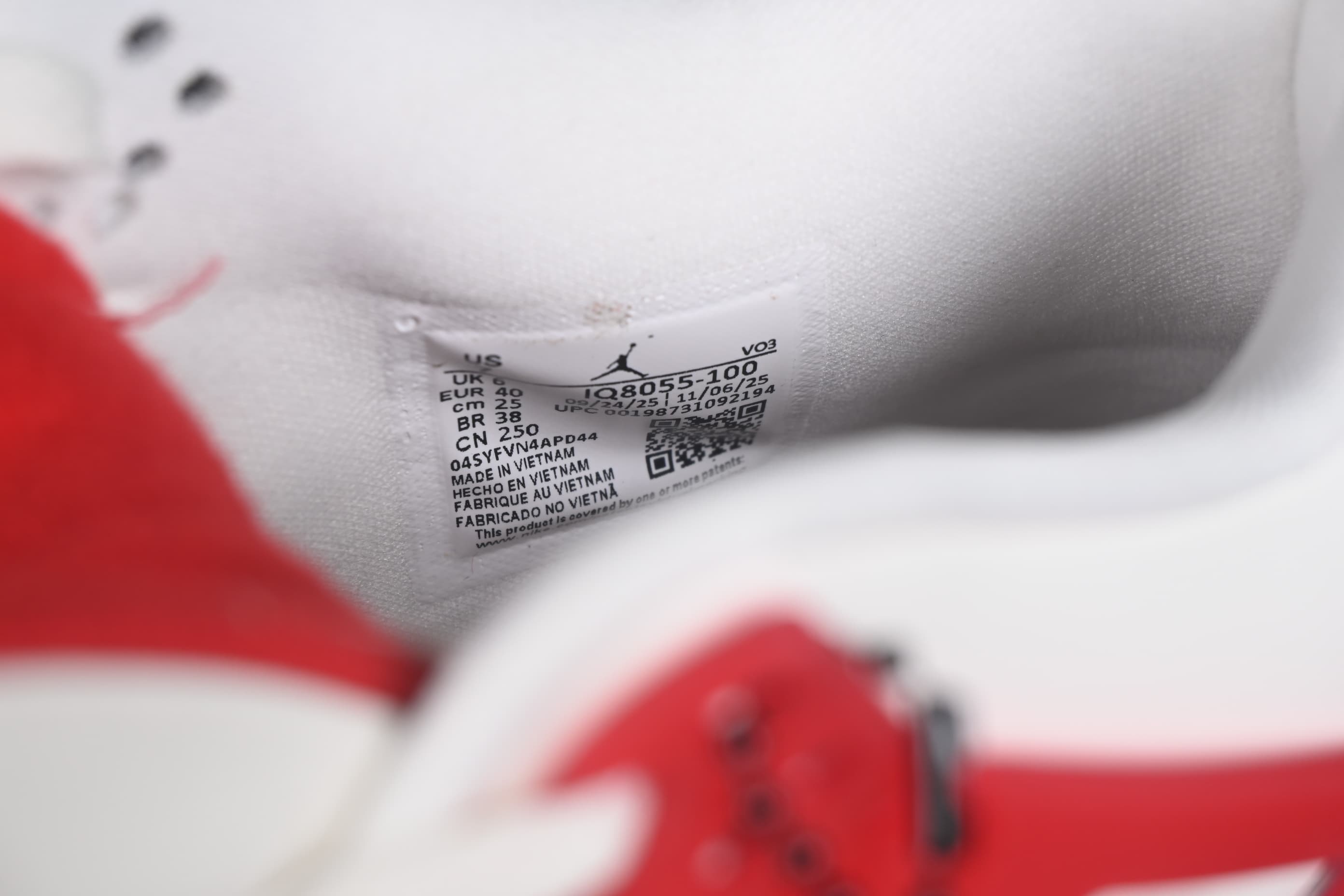 IQ8055-100 06.jpeg Nigel Sylvester x Air Jordan 4 Retro Brick After Brick