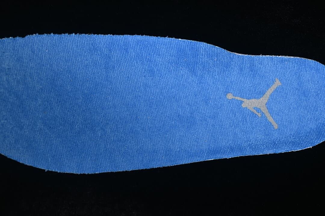 Air Jordan 11