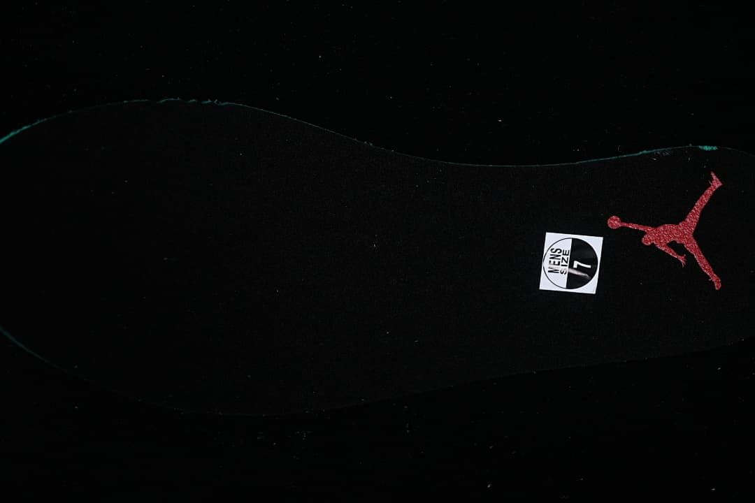 Air Jordan 4 07.jpeg Air Jordan 4