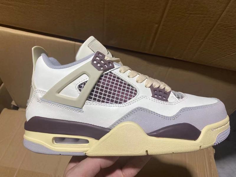 Air Jordan 4 White Bordeaux