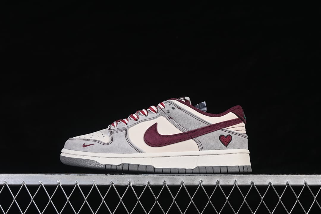 SB Dunk Low Valentine's Day Limited Tian Ruo You Qing Low-top Casual Skate Shoes