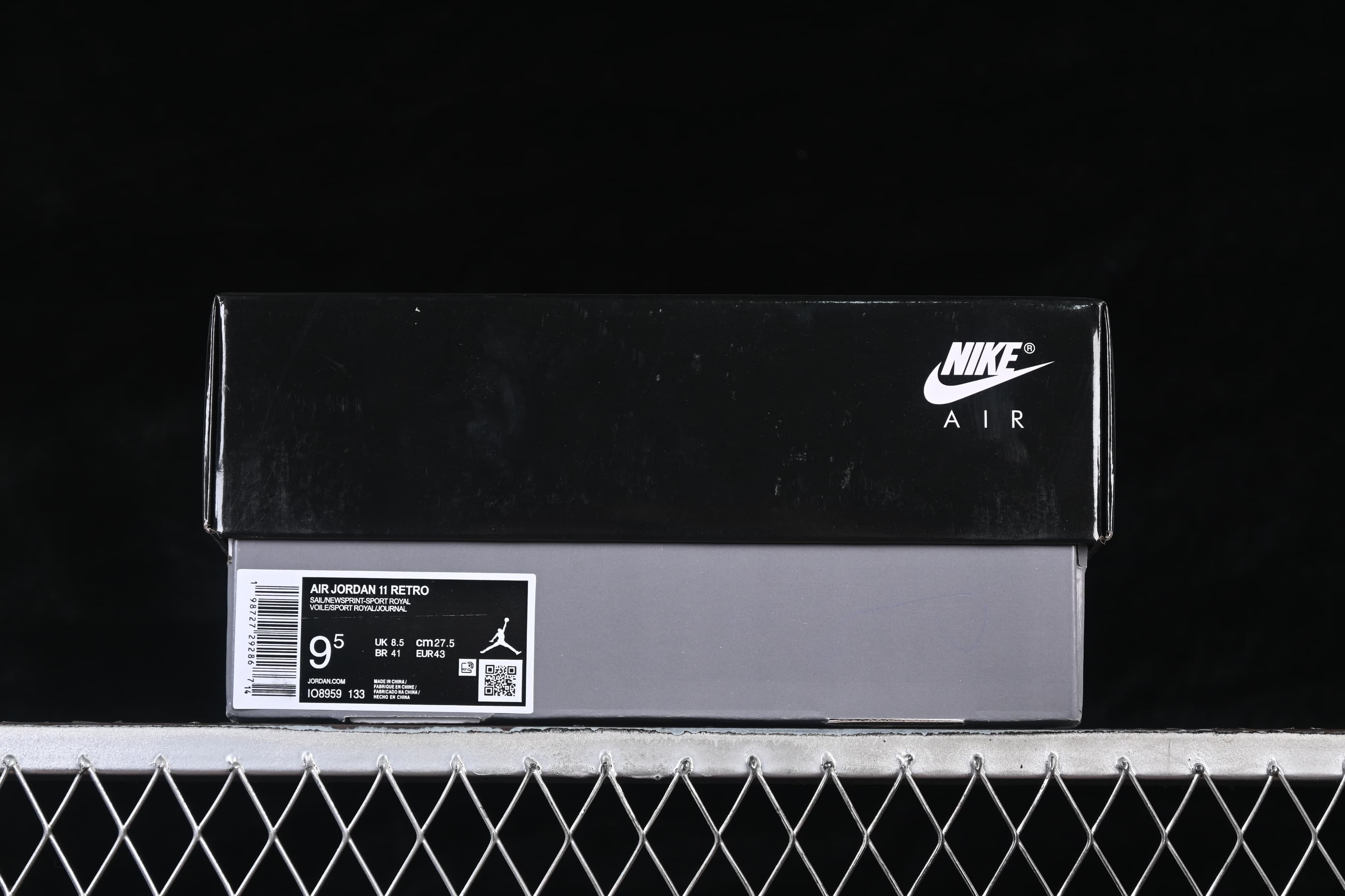 Air Jordan 11 Retro 285 30th Anniversary Edition