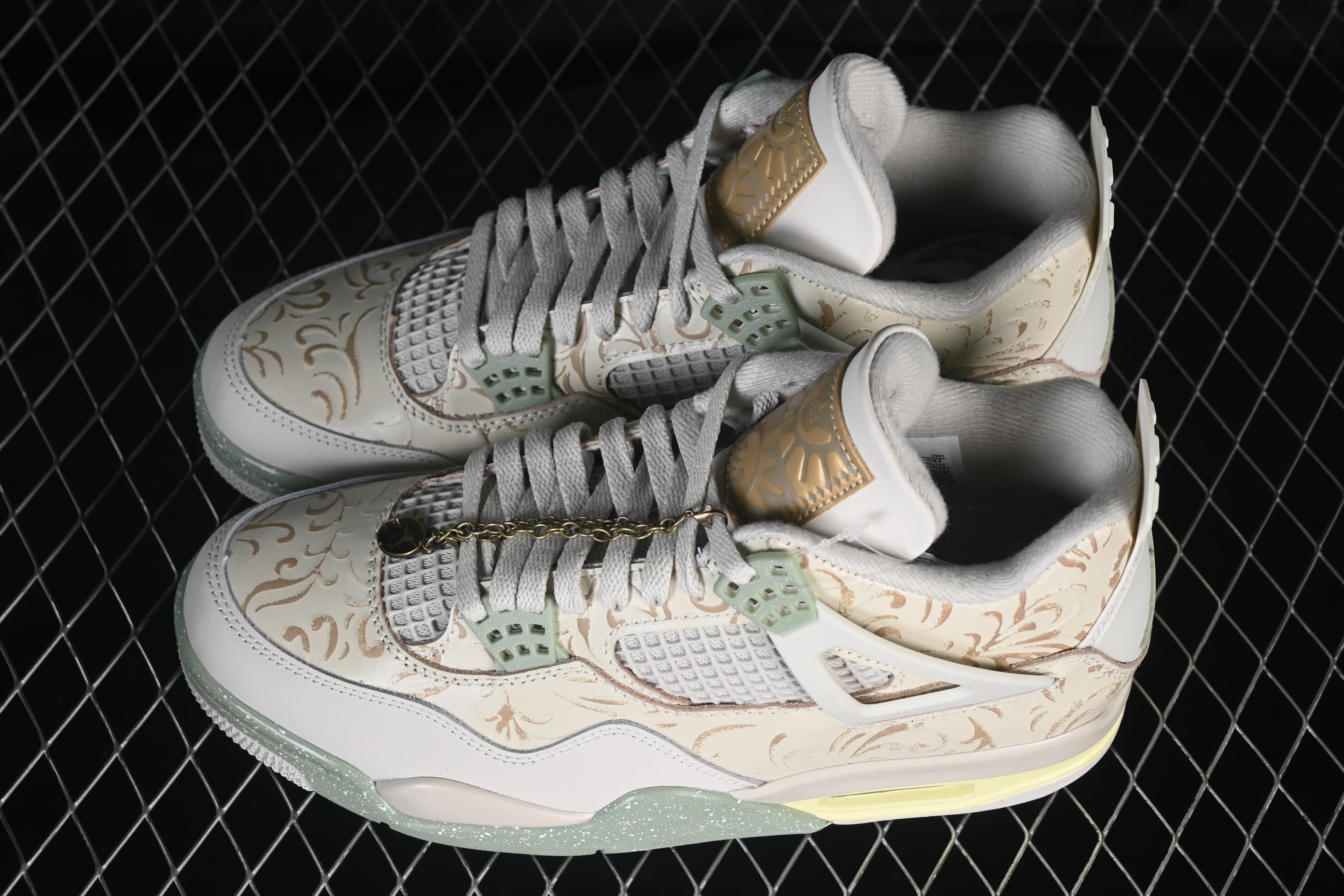 Air Jordan 4 Retro Somos Eternos Mexico Day of the Dead