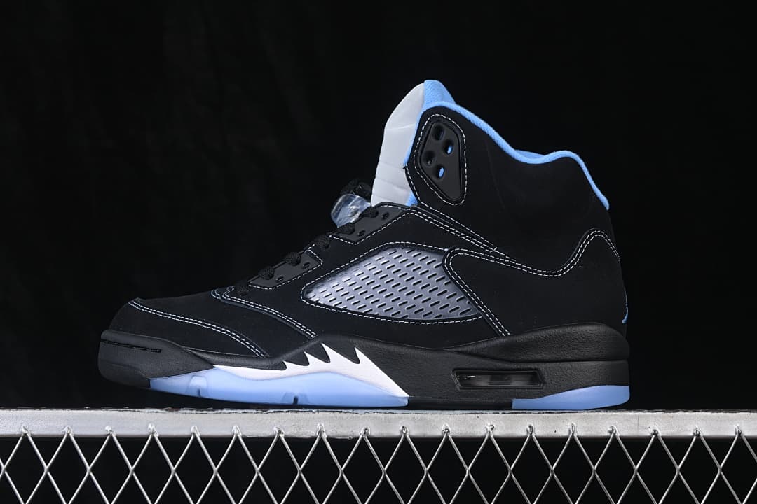 DD0587-008-2 07.jpeg Air Jordan 5 Retro Black University Blue